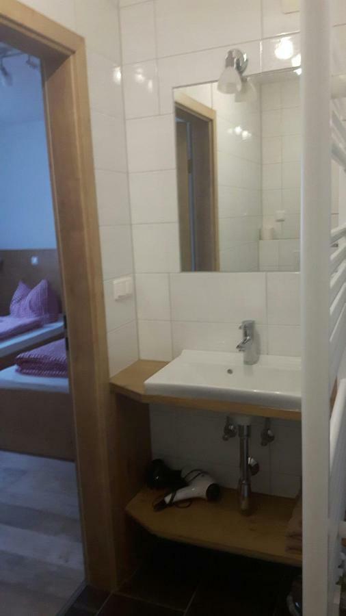 Gaestehaus Engelhard Pension Karbach  Luaran gambar